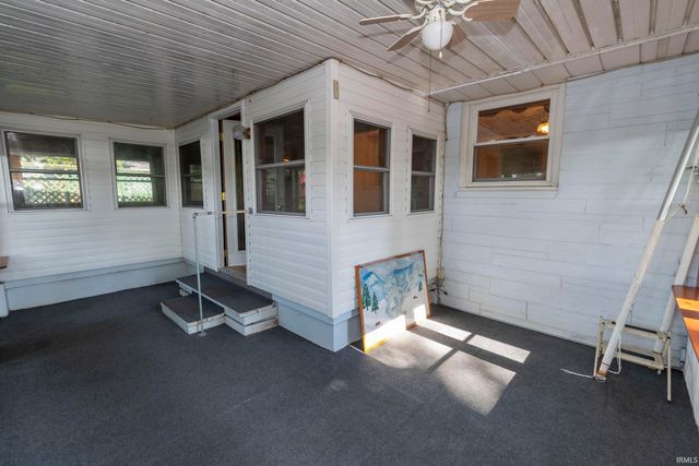16180 Madison Road, South Bend, IN 46614