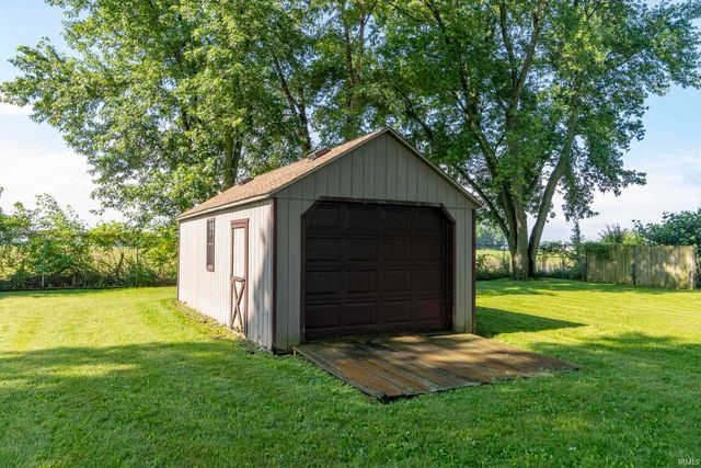 16180 Madison Road, South Bend, IN 46614