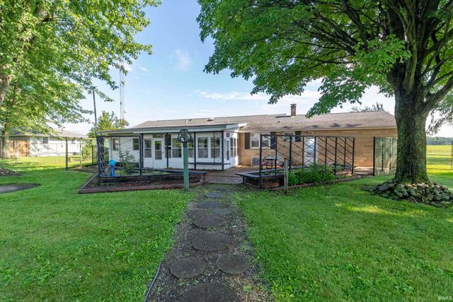 16180 Madison Road, South Bend, IN 46614