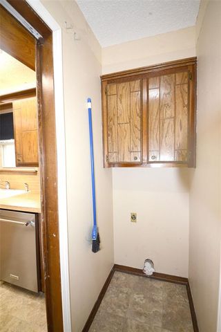 1224 NW 6th Place, Moore, OK 73170