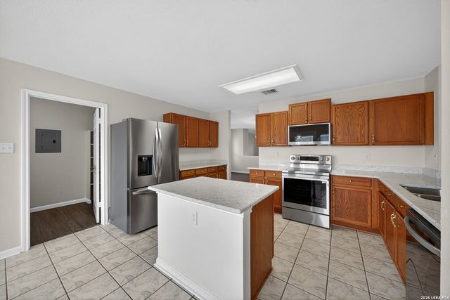 8614 Running Quail, San Antonio, TX 78250