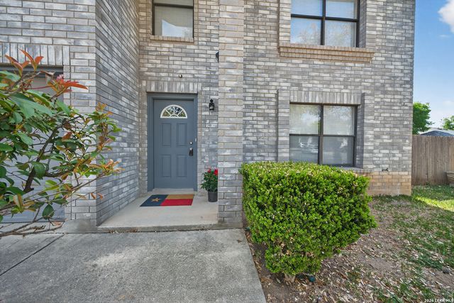 8614 Running Quail, San Antonio, TX 78250