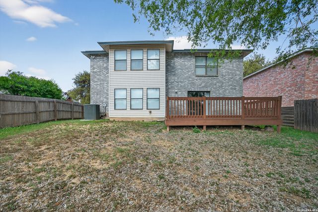 8614 Running Quail, San Antonio, TX 78250