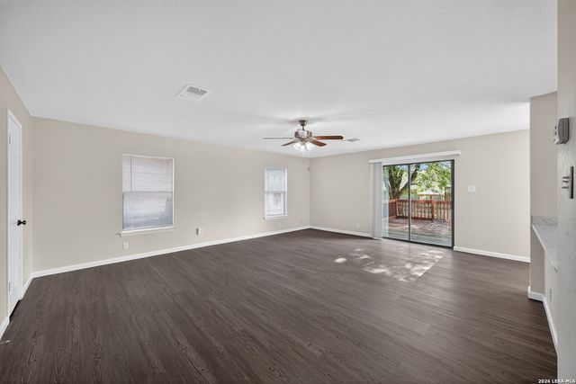 8614 Running Quail, San Antonio, TX 78250