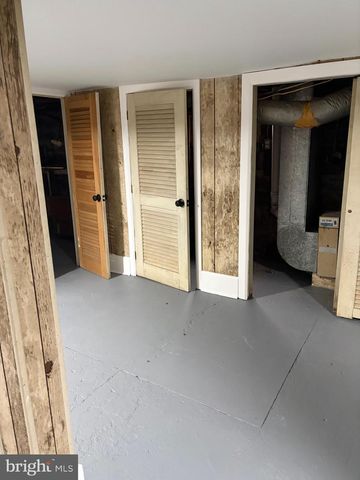 33 JOHNSON ST, Salem, NJ 08079