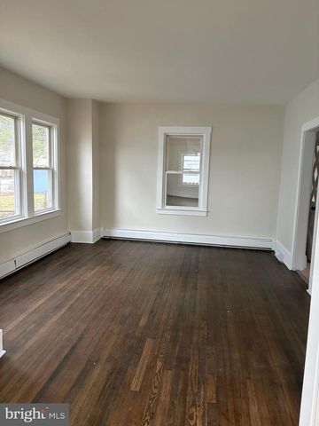 33 JOHNSON ST, Salem, NJ 08079