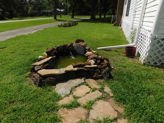 602 E NORTH ST, Lindale, TX 75771