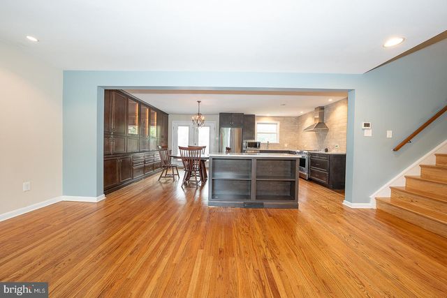 20 FAIRVIEW RD, Swarthmore, PA 19081