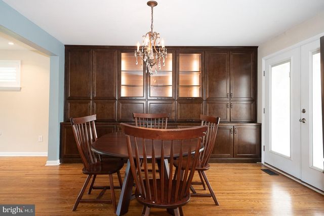20 FAIRVIEW RD, Swarthmore, PA 19081