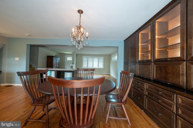 20 FAIRVIEW RD, Swarthmore, PA 19081