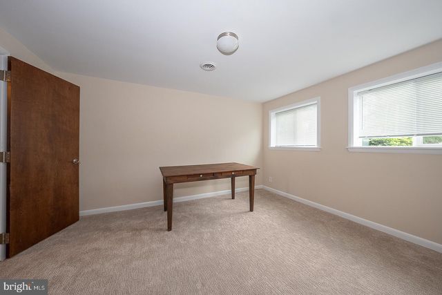 20 FAIRVIEW RD, Swarthmore, PA 19081