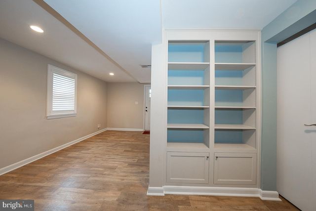 20 FAIRVIEW RD, Swarthmore, PA 19081