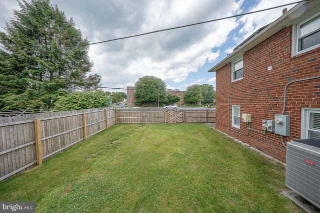 20 FAIRVIEW RD, Swarthmore, PA 19081