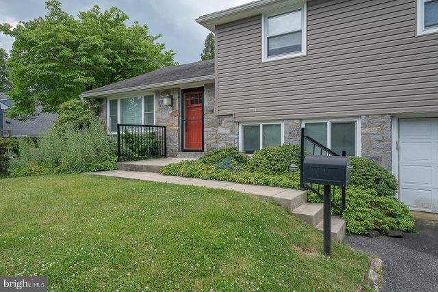 20 FAIRVIEW RD, Swarthmore, PA 19081