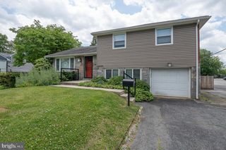 20 FAIRVIEW RD, Swarthmore, PA 19081