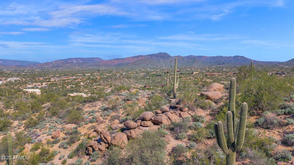 37207 N Nighthawk Way 5, Carefree, AZ 85377 — photo 4