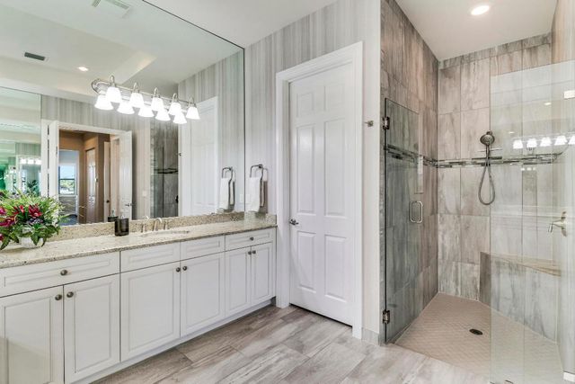 7754 Maywood Crest Drive, Palm Beach Gardens, FL 33412