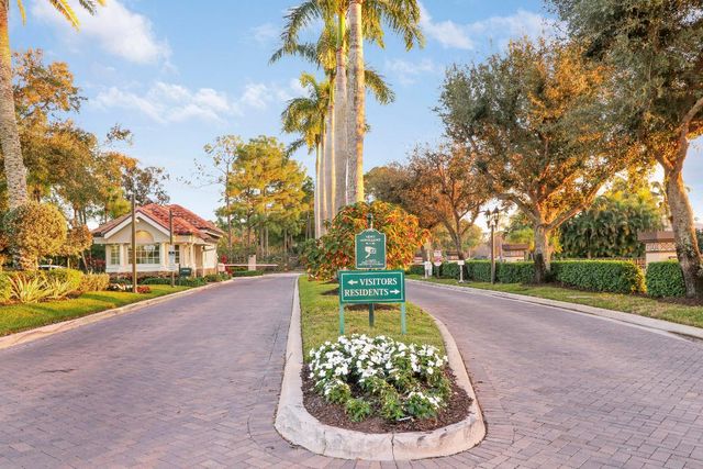 7754 Maywood Crest Drive, Palm Beach Gardens, FL 33412