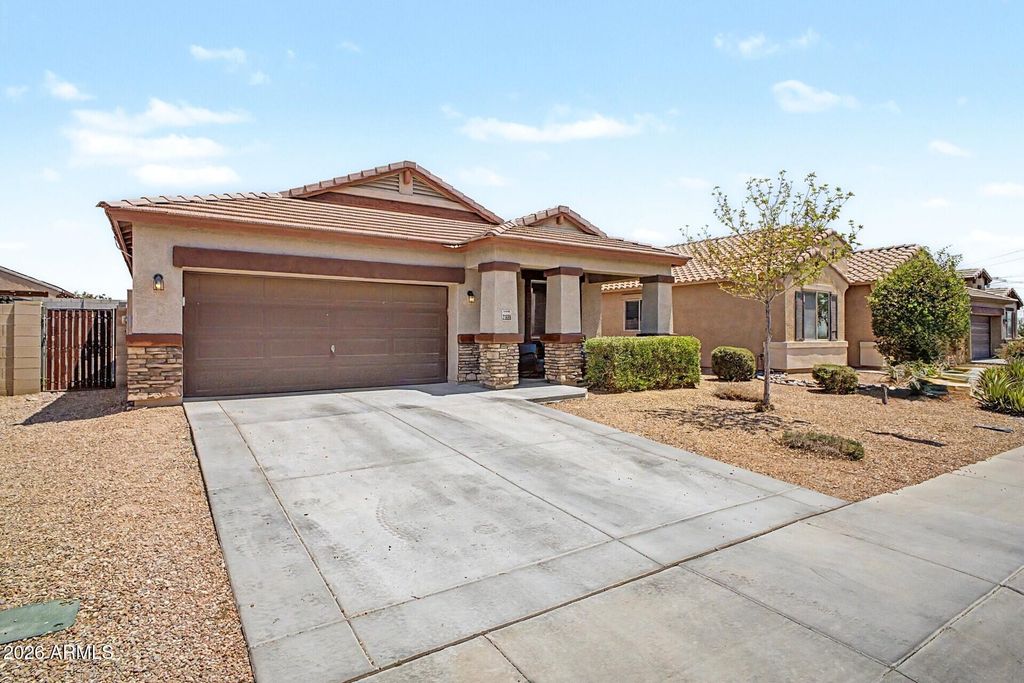 23688 W MAGNOLIA Drive, Buckeye, AZ 85326
