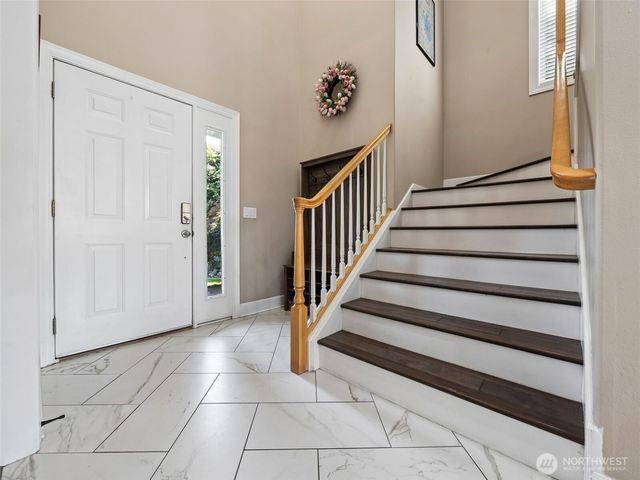 8813 119th Street Ct E, Puyallup, WA 98373