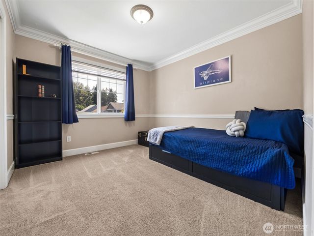 8813 119th Street Ct E, Puyallup, WA 98373
