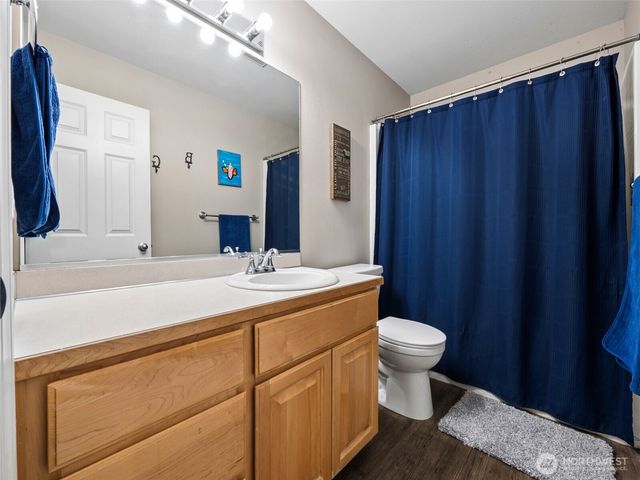 8813 119th Street Ct E, Puyallup, WA 98373
