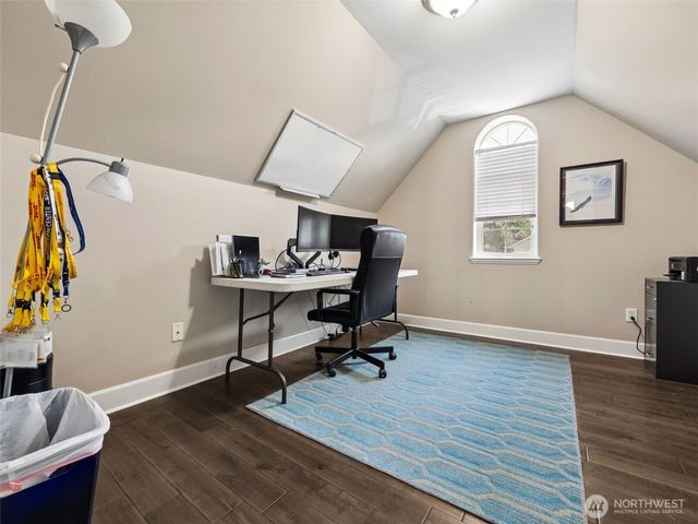 8813 119th Street Ct E, Puyallup, WA 98373
