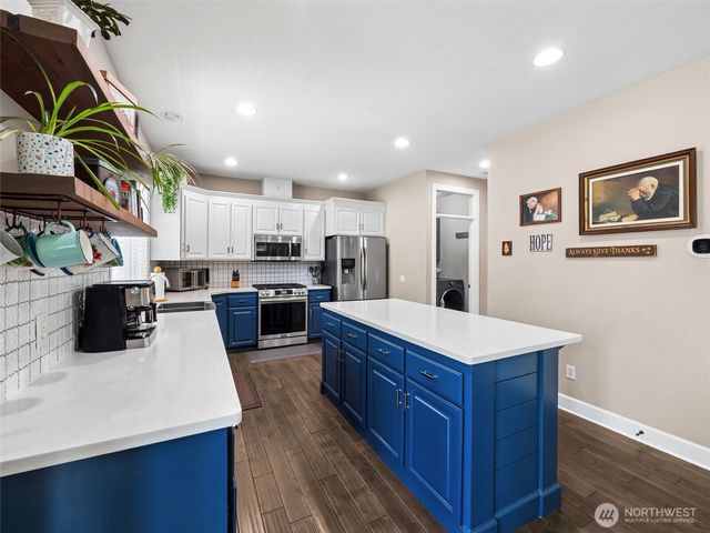 8813 119th Street Ct E, Puyallup, WA 98373