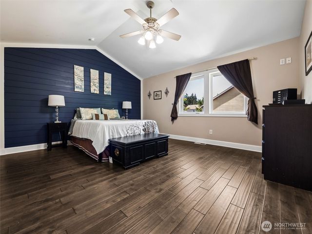 8813 119th Street Ct E, Puyallup, WA 98373