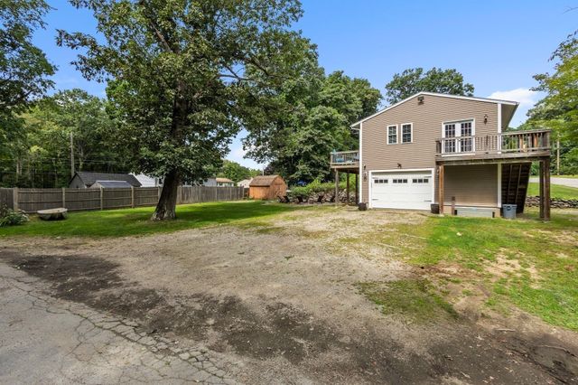 6 Pitcairn Ave, Leicester, MA 01524