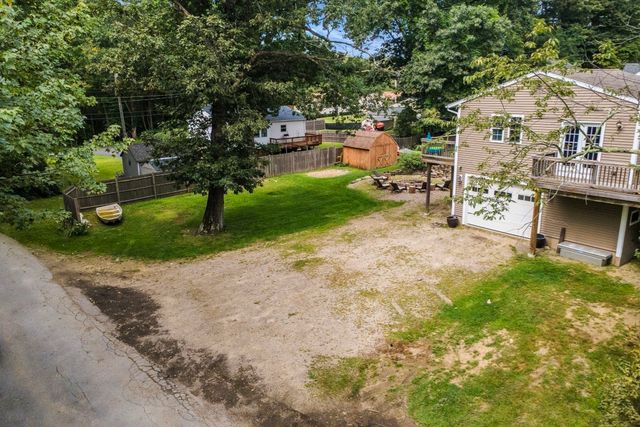 6 Pitcairn Ave, Leicester, MA 01524