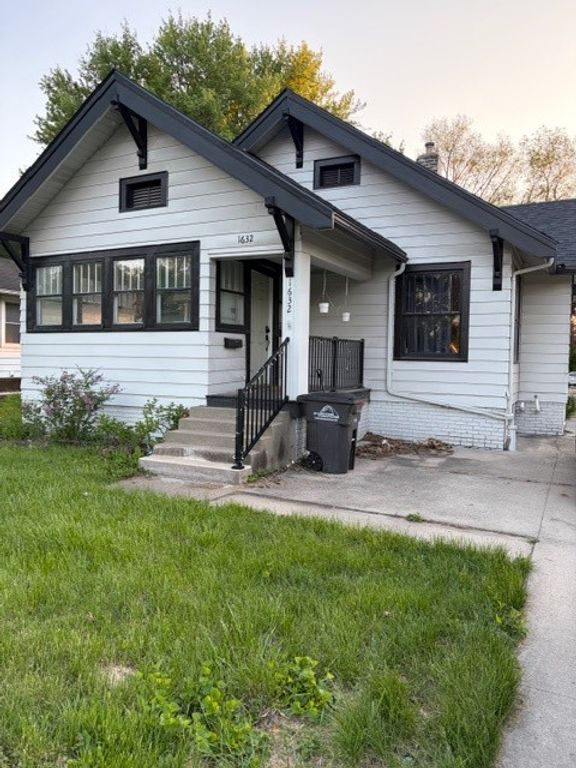 1632 E 14th Street, Des Moines, IA 50316