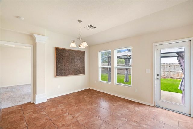 2529 Las Brisas St, Corpus Christi, TX 78414