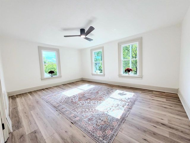 1730 N ONEIDA STREET, Appleton, WI 54911