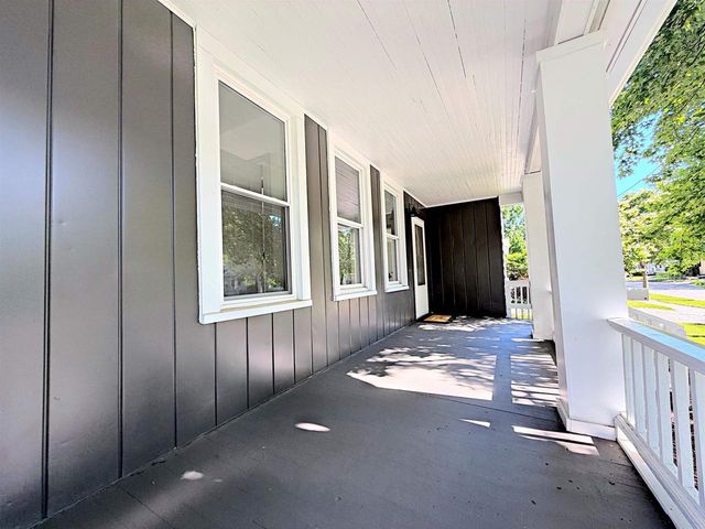 1730 N ONEIDA STREET, Appleton, WI 54911