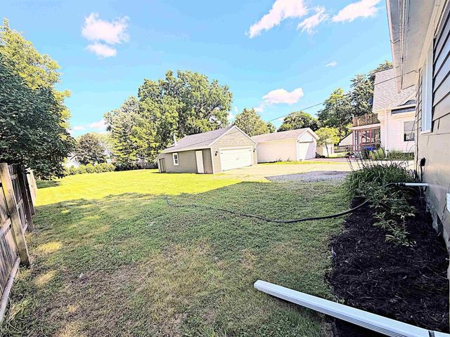 1730 N ONEIDA STREET, Appleton, WI 54911