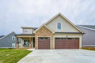 8955 Silver Maple Dr Drive, Ooltewah, TN 37363