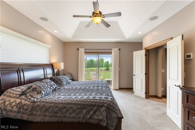 5850 Quarry Lake Drive SE, East Canton, OH 44730