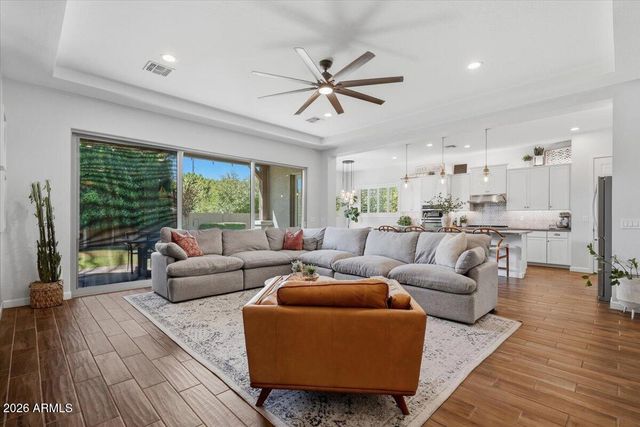 7251 E PAMPA Avenue, Mesa, AZ 85212