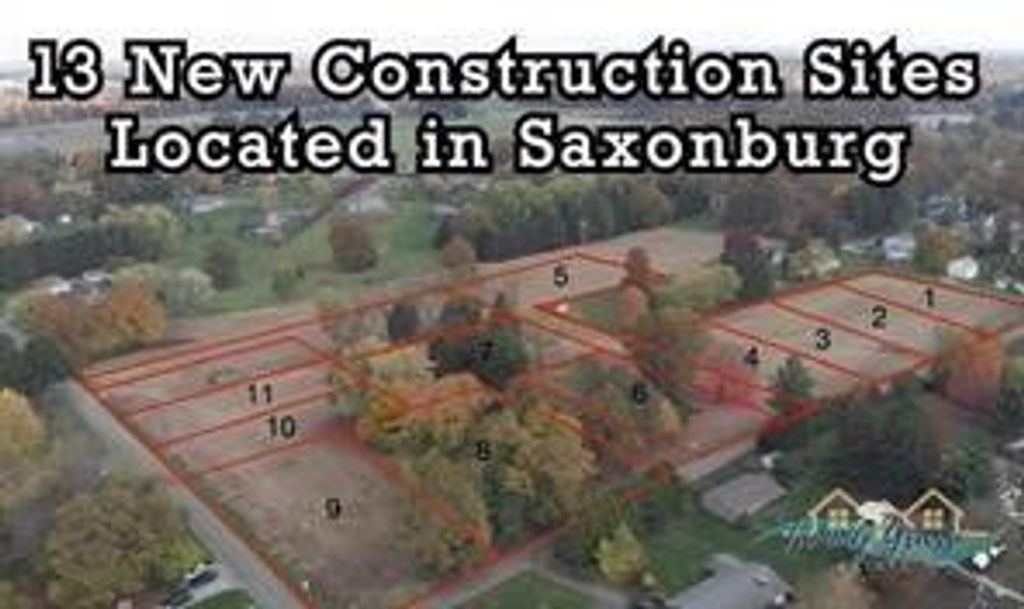 255 N Isabella St, Saxonburg Boro, PA 16056