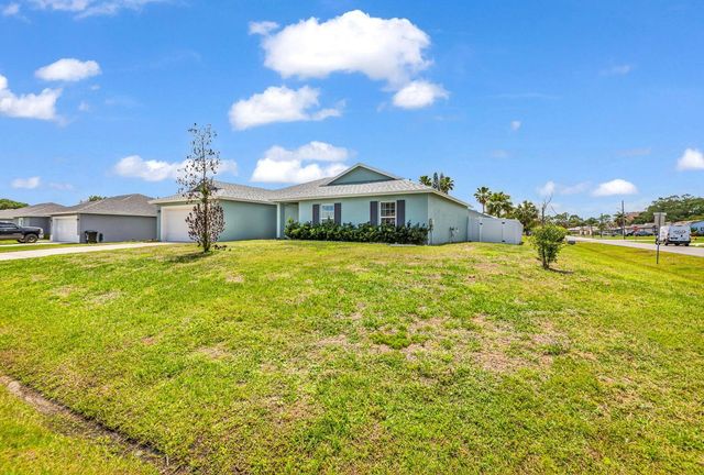 1220 SE NAVAJO Lane, Port St. Lucie, Port St Lucie, FL 34983