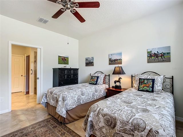 9697 SW 63RD LOOP, Ocala, FL 34481