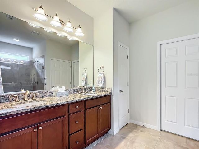 9697 SW 63RD LOOP, Ocala, FL 34481
