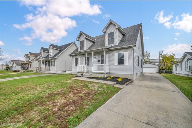 1685 E 29th Street, Lorain, OH 44055