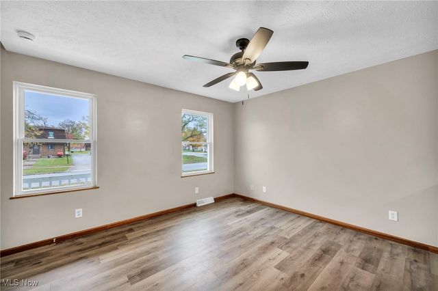 1685 E 29th Street, Lorain, OH 44055