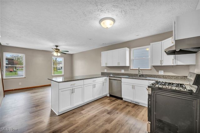 1685 E 29th Street, Lorain, OH 44055