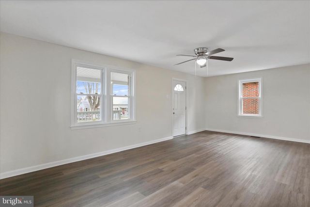 405 BOWERS ST, Martinsburg, WV 25401