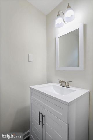 405 BOWERS ST, Martinsburg, WV 25401