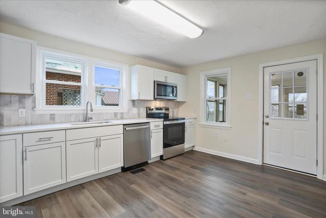 405 BOWERS ST, Martinsburg, WV 25401