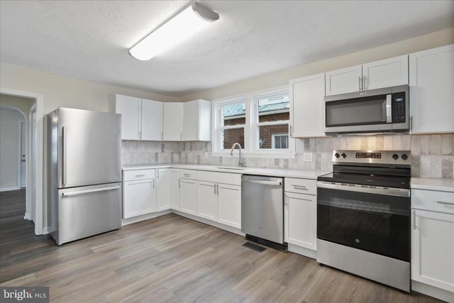 405 BOWERS ST, Martinsburg, WV 25401